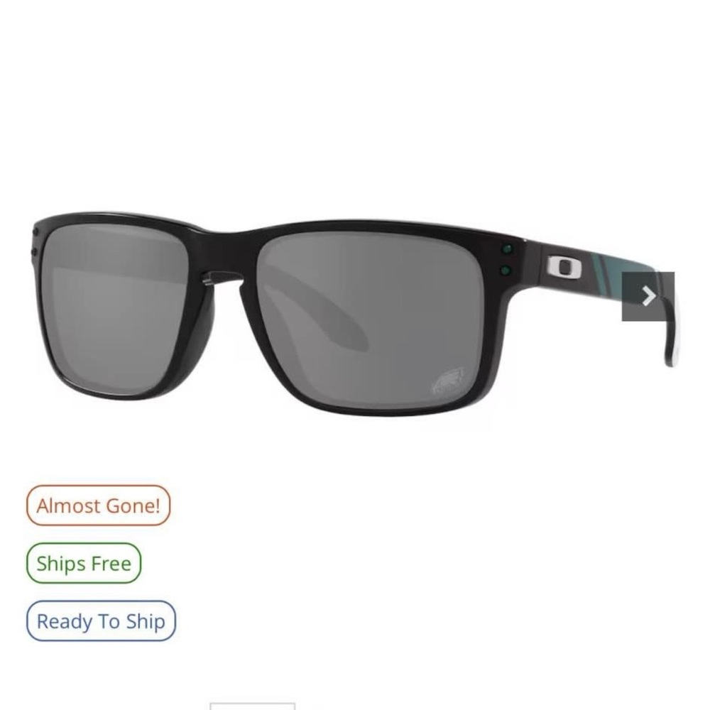 Oakley Matte Black Sunglasses with Gray Lenses